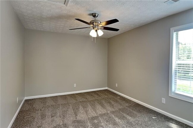 Building Photo - 263 Colony Center Dr