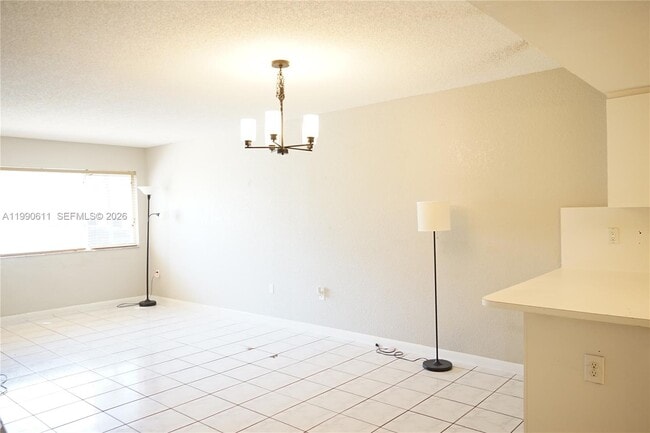 Building Photo - 331 NW 82nd Ave