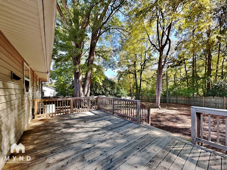 Building Photo - 116 Barbee Rd SW
