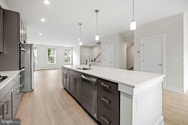 Building Photo - 1548 Meadowlark Glen Rd