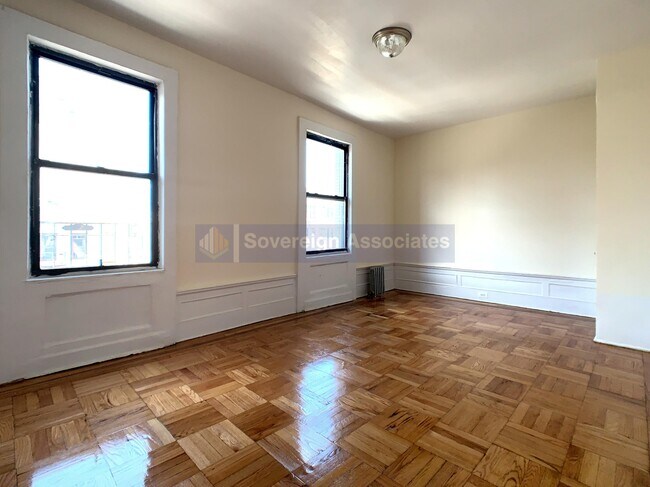 Building Photo - 270 Fort Washington Ave