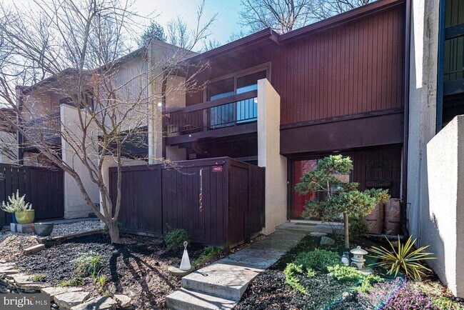 Building Photo - 11621 Newbridge Ct