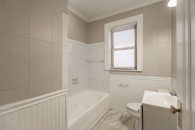 Building Photo - 846 Pennsylvania Ave