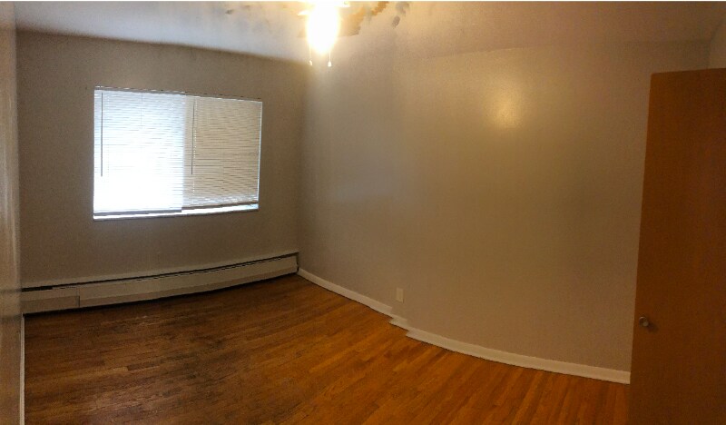 Building Photo - 4811 Cadieux Rd