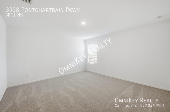 Building Photo - 3928 Pontchartrain Pkwy