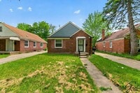 Building Photo - 16212 Maddelein St