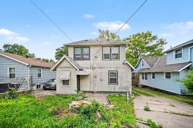 Building Photo - 5114 Brooklyn Ave