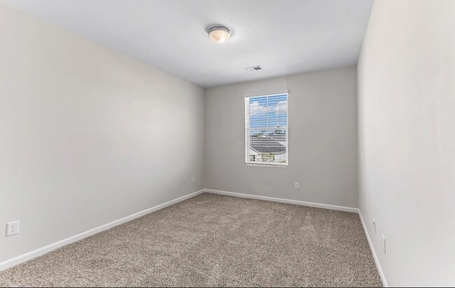 Building Photo - 104 Monarchos St