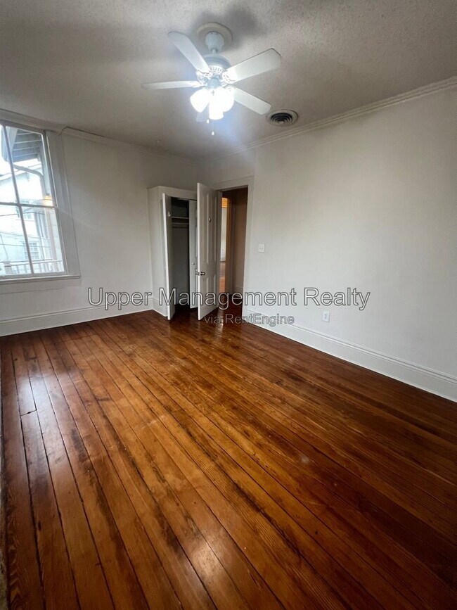 Building Photo - 540 Lowerline St