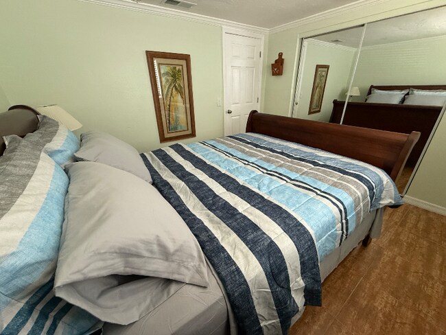 Building Photo - 4948 Allner St