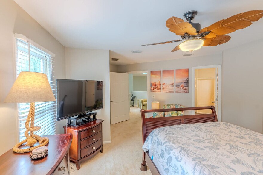 Building Photo - 137 Cordillo Pkwy