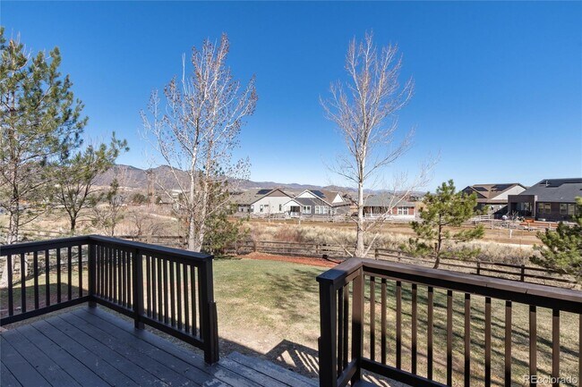 Building Photo - 9865 Falcon Ln