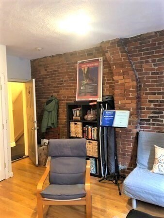 Building Photo - 529 Columbus Ave