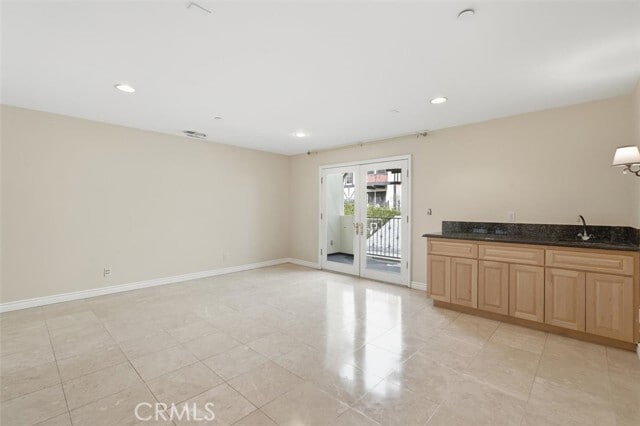 Building Photo - 233 S Irena Ave