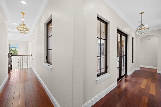 Building Photo - 7040 Long Leaf Dr