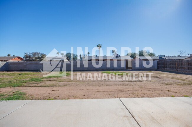 Building Photo - Great Home With NO HOA