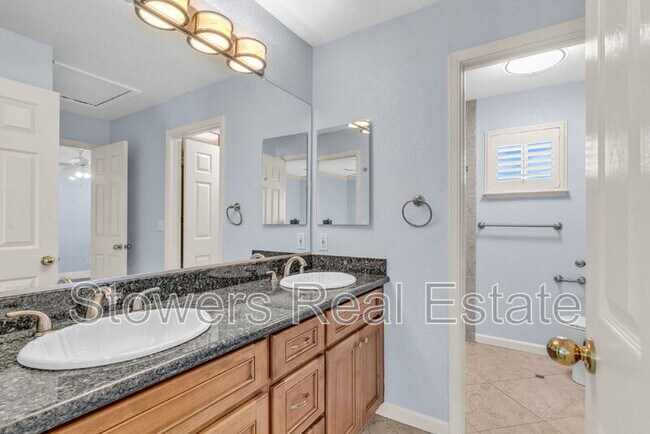 Building Photo - 117 Woodland Valley Dr