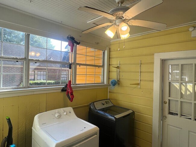 Building Photo - Charming 2 Bed/1 Bath Home in Montgomery, AL - Available 12/15 - $1125