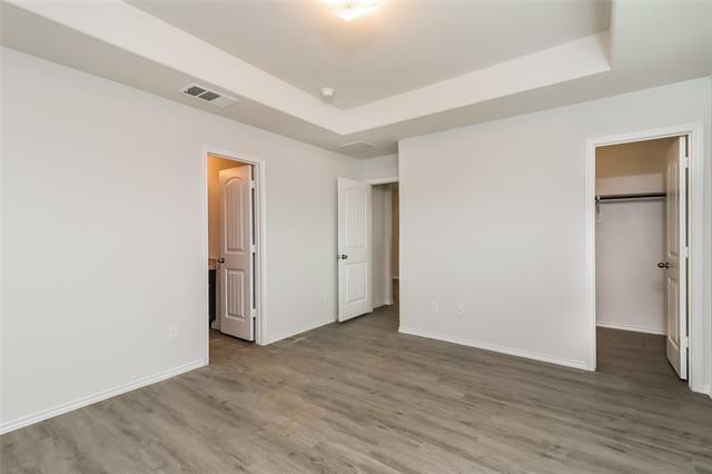 Building Photo - 2605 Bear Oak Dr