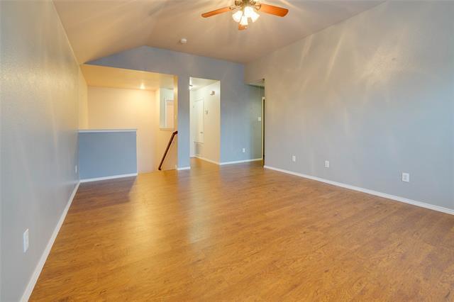Building Photo - 506 Hickory Ln