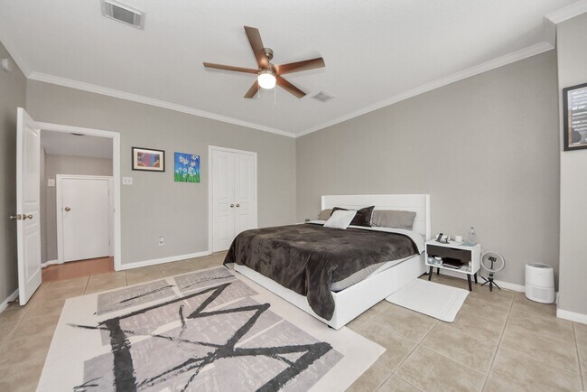 Building Photo - 3010 Ashton Park Dr