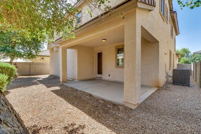 Building Photo - 1674 W Pelican Dr