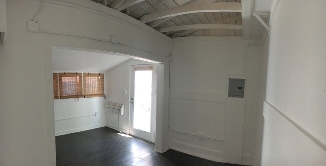 Extra space for office or home gym - 3228 S Carolina St