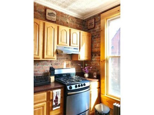 Building Photo - 4910 Vernon Blvd