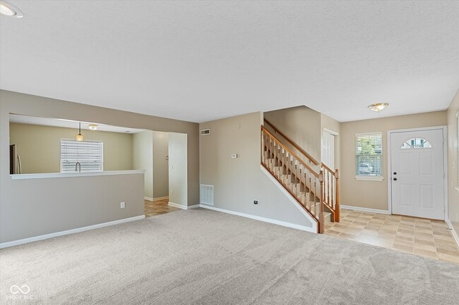 Building Photo - 2808 Dawnlake Dr