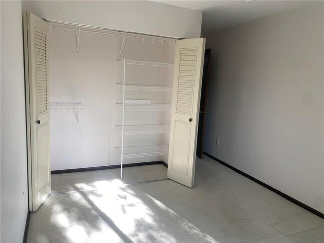 Building Photo - 7350 York Ave S