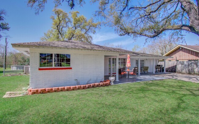 Building Photo - 12313 Kayla Ln
