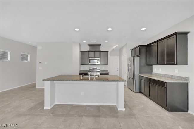 Building Photo - 1123 Bobby Basin Ave