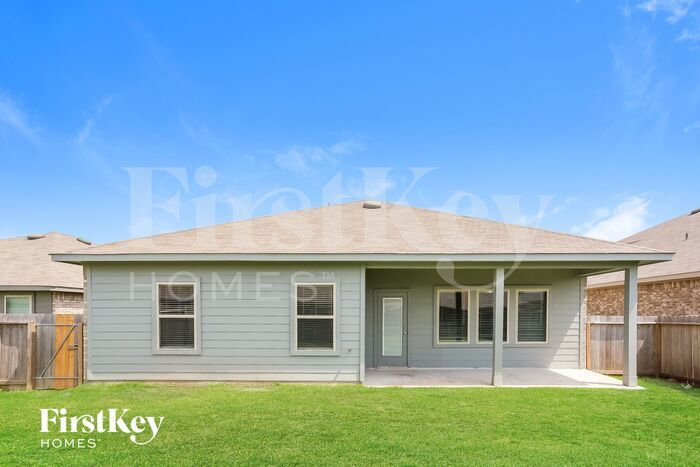 Building Photo - 2407 Georgina Falls Dr