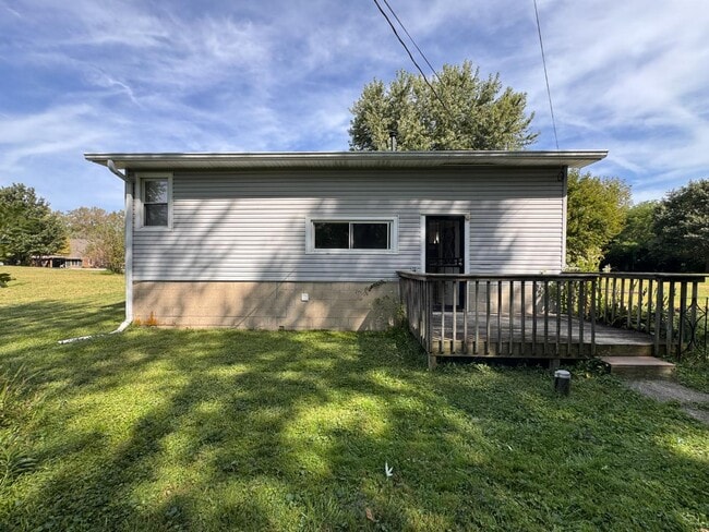 Building Photo - 2703 E Midland Rd