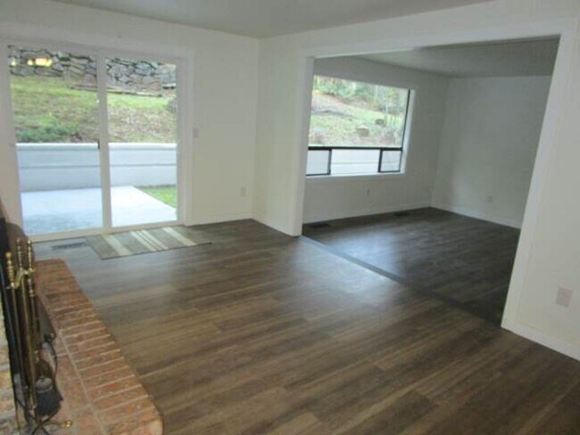 Building Photo - 5304-5304 96th Ave Ct NW