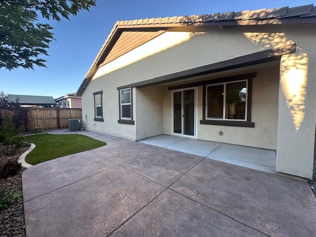 Building Photo - 6099 Ditch Rider Rd
