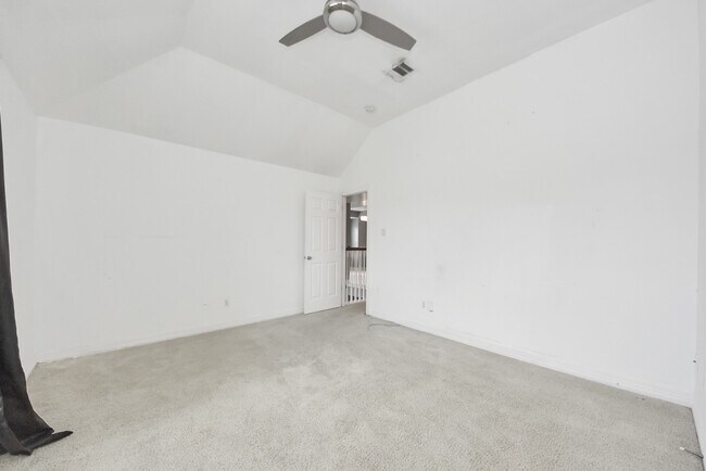 Building Photo - 18315 Brenwood Menor Dr