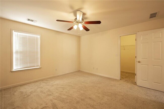 Building Photo - 12755 Morningpark Cir