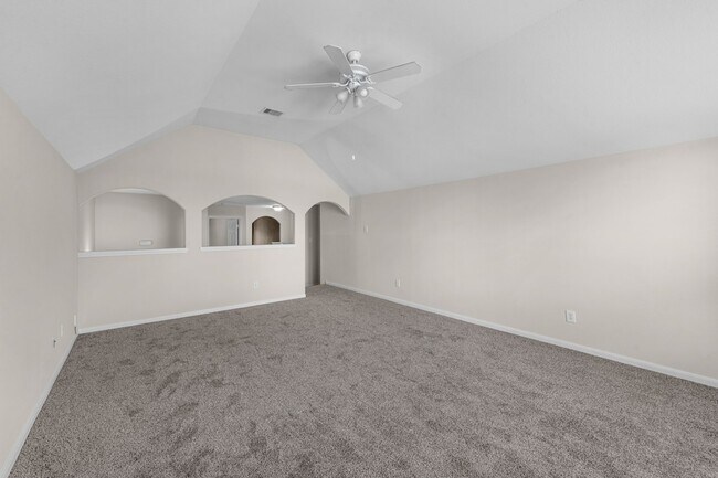 Building Photo - 2519 Fair Oak St