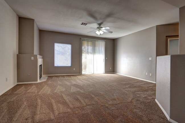 Building Photo - 3555 Meridale Dr