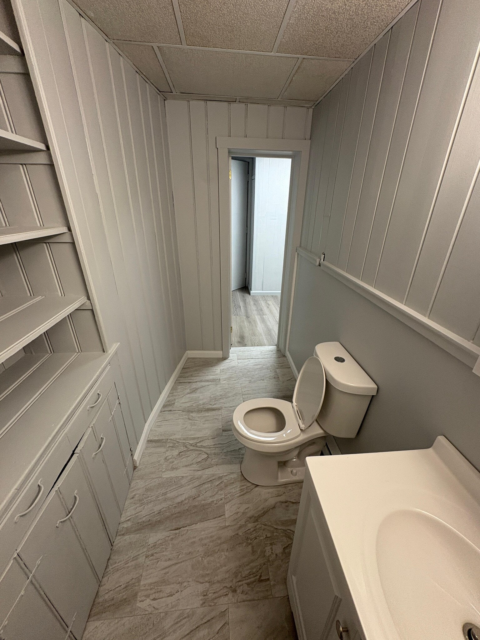 Bathroom & Shower - 29 E 4th St