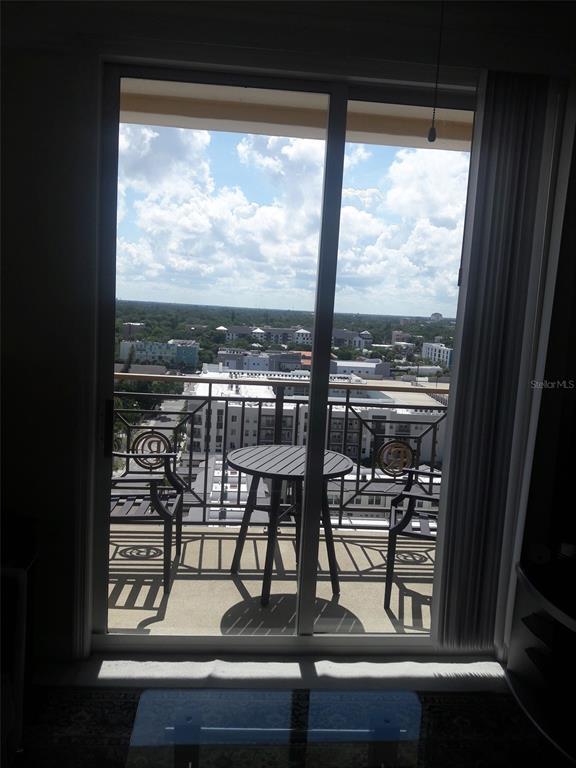 Building Photo - 750 N Tamiami Trl