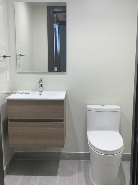 Building Photo - 90 Edgewater Dr