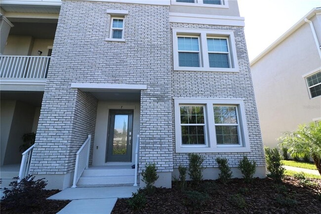 Building Photo - 4510 S Manhattan Ave