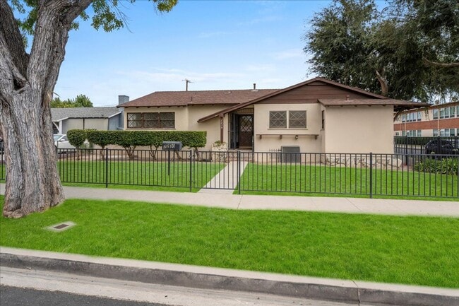 Primary Photo - Updated Winnetka 3-Bedroom with Backyard a...
