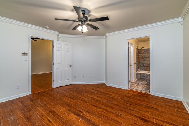 Building Photo - 1315 Lucy Way