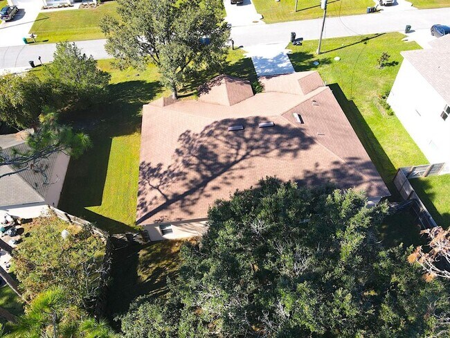 Building Photo - 7 Zither Ct