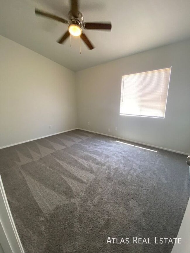 Building Photo - 8004 Park Bench Ct