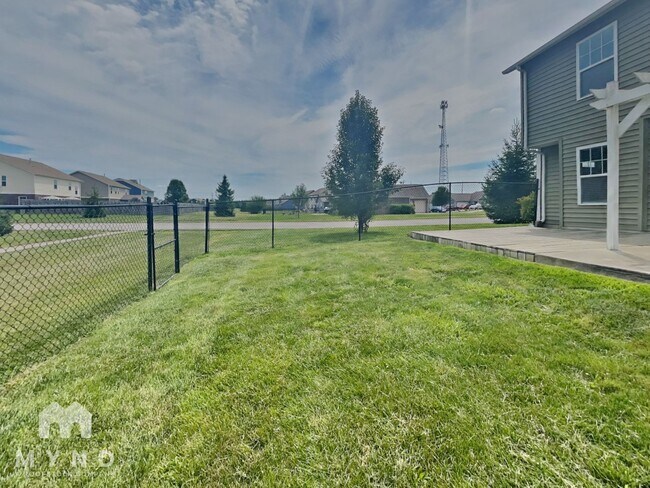 Building Photo - 618 Albermarle Dr