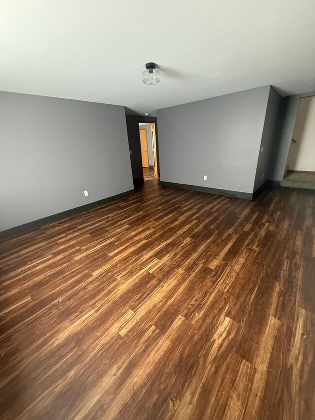 Building Photo - Remodeled 3BR 3BA Duplex in Black Earth – $2,950 Month-to-Month